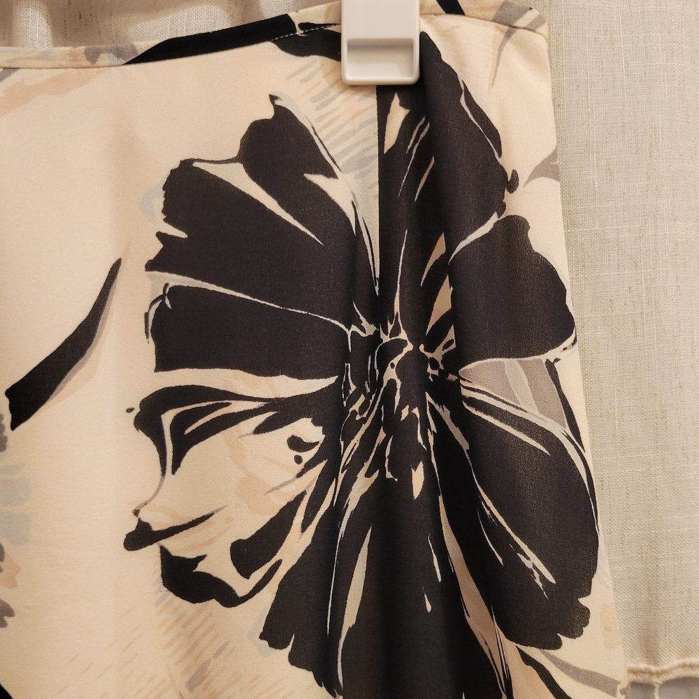 Talbots Black/White Floral Pattern Pure Silk Midi Skirt - Picture 2 of 11